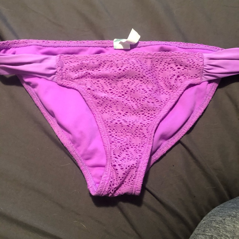 Bikini bottoms